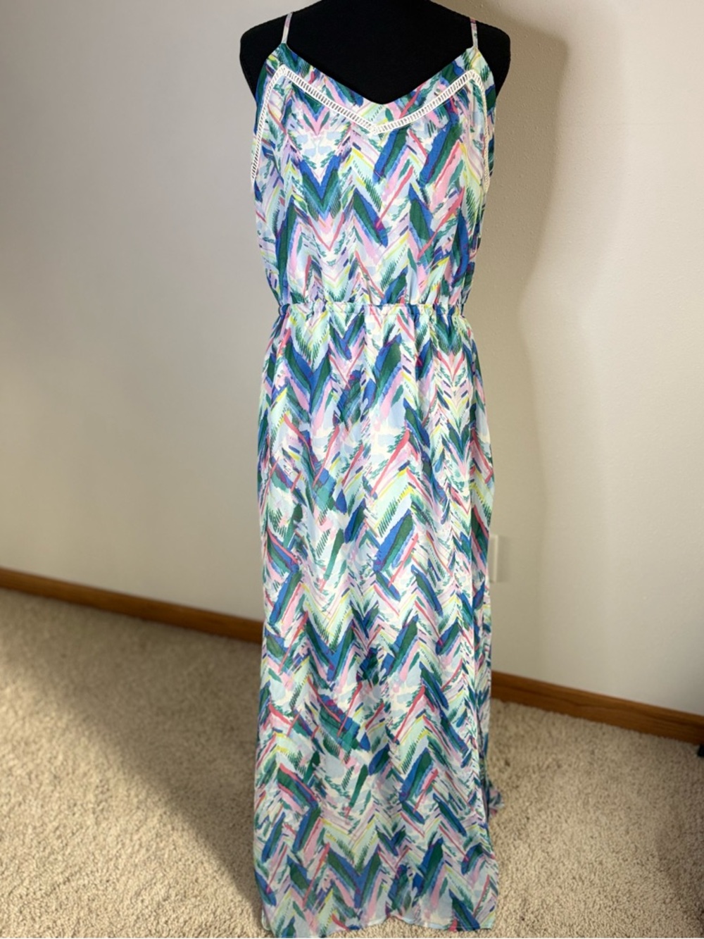 Cupcakes and Cashmere Maxi Dress Abstract Chevron Print Summer Dress Large